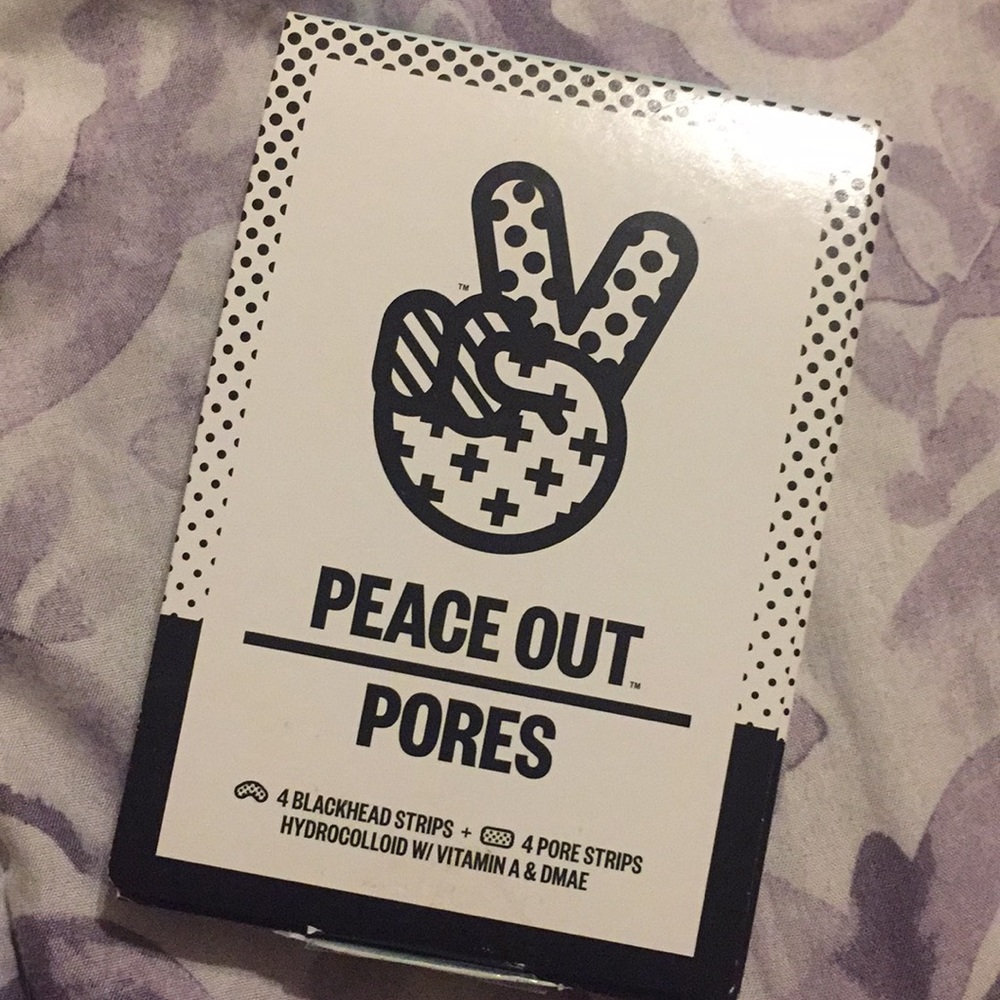 Peace Out ✌🏽 Pore Treatments